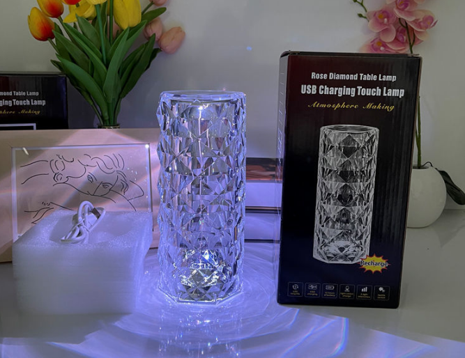 Packaging of crystal lamp